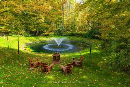 7 ERINWOOD DRIVE, Erin, Ontario N0B 1T0, Canada