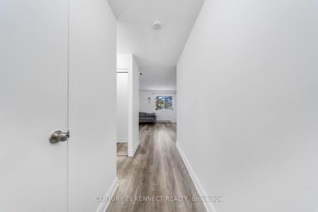 1030 FALGARWOOD DRIVE, Oakville, 安大略省 L6H 2P5, 加拿大