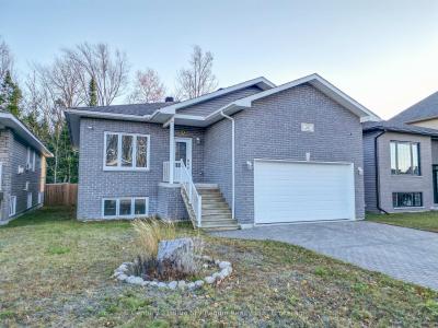 211 THELMA AVENUE, North Bay, Ontario P1A 4M9, CANADÁ