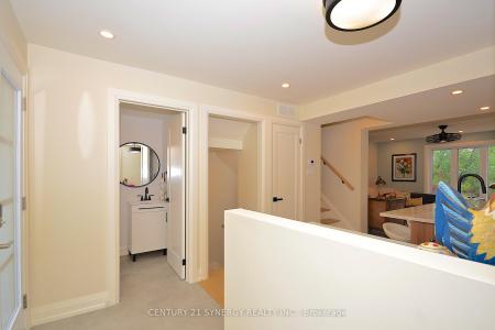 660 HOCHELAGA STREET, Overbrook - Castleheights And Area, Ontario K1K 2E9, CANADÁ