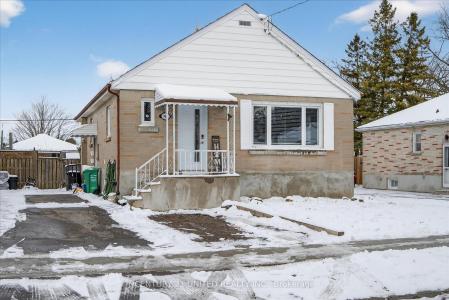 762 CAMERON STREET, Peterborough, Ontario K9J 3Z8, Kanada