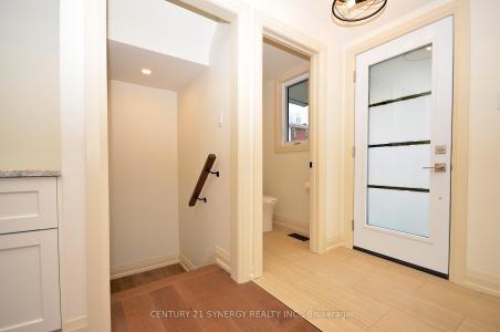 660 HOCHELAGA STREET, Overbrook - Castleheights And Area, Ontario K1K 2E9, Canada