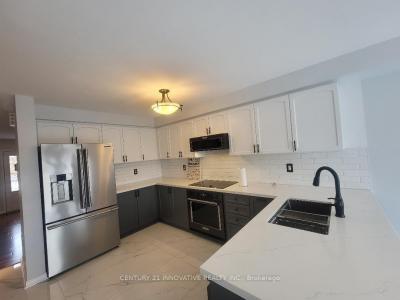 116 HARBOURSIDE DRIVE, Whitby, Ontario L1N 0H7, Kanada