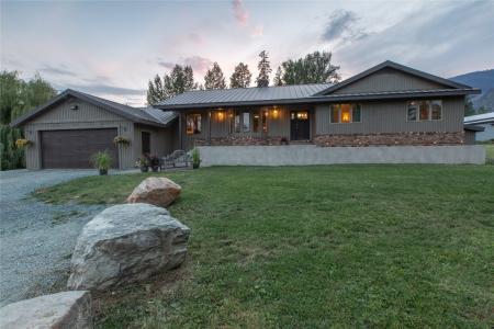 2523 EVANS ROAD, Celista, British Columbia V0E 1M6, Canada