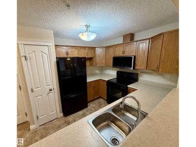 #118 7801 GOLF COURSE RD, Stony Plain, Alberta T7Z 0C7, Canada