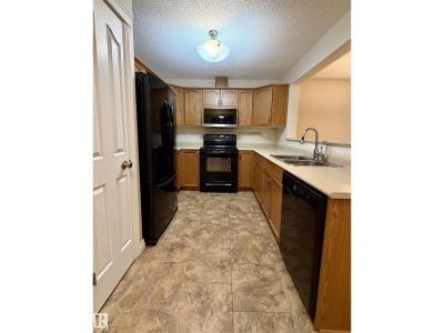 #118 7801 GOLF COURSE RD, Stony Plain, Alberta T7Z 0C7, Canada