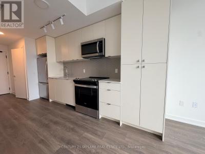 1614 CHARLES STREET, Whitby (port Whitby), Ontario L1N 0P5, Canadá