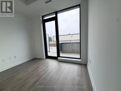 1614 CHARLES STREET, Whitby (port Whitby), Ontario L1N 0P5, Canadá