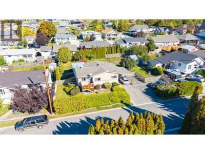1832 HURL STREET, Creston, British Columbia V0B 1G5, Canada