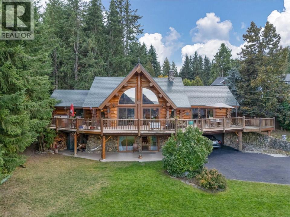 2462 LEISURE ROAD, Blind Bay, Colúmbia Britânica V0E 1H1, Canadá