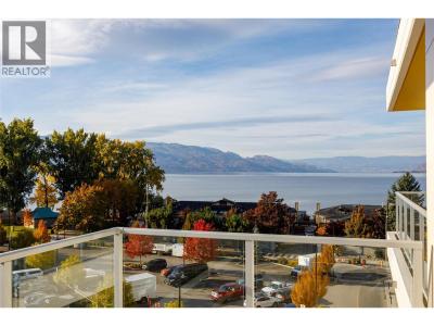 3340 LAKESHORE ROAD, Kelowna, British Columbia V1W 0H6, Canada