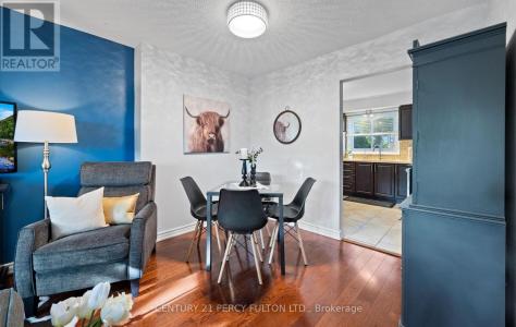 57 GOLDEN APPLEWAY, Toronto (parkwoods-donalda), Ontario M3A 3P2, Canada