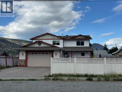 1675 CANFORD AVENUE, Merritt, British Columbia V1K 1R6, Canada