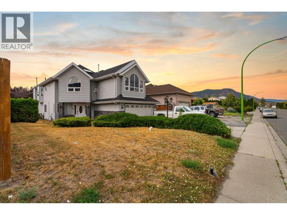 1661 BANN STREET, Merritt, 不列颠哥伦比亚省 V1K 1E9, 加拿大