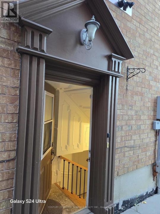 51 FAIRMONT AVENUE, Vaughan (maple), אונטריו L6A 2P1, קנדה