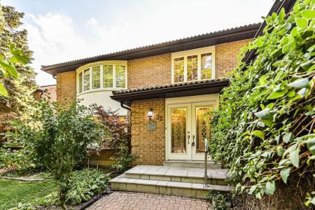 32 ADDINGTON SQUARE, Markham, Ontario L3R 7N1, Canadá