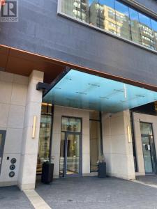 395 BLOOR STREET EAST, Toronto (north St. James Town), 安大略省 M4W 1H7, 加拿大