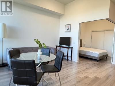 395 BLOOR STREET EAST, Toronto (north St. James Town), 安大略省 M4W 1H7, 加拿大