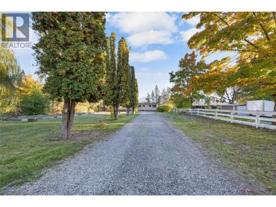 2424 CRAWFORD STREET, Creston, British Columbia V0B 1G5, Canada