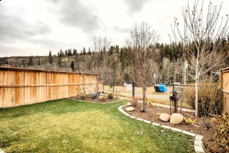 44 RIVIERA COURT, Cochrane, Alberta T4C 2V8, Kanada