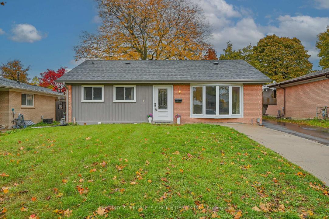 21 CATHEDRAL ROAD, Brampton, Ontario L6W 2P1, Canada