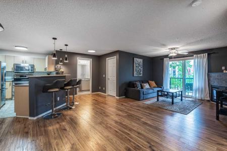 304 MACKENZIE WAY SW, Airdrie, Alberta T4B 3H8, Canadá