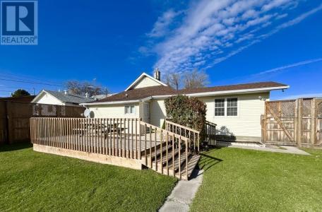 1115 SECOND STREET EAST, Fort Frances, 安大略省 P9A 1P3, 加拿大