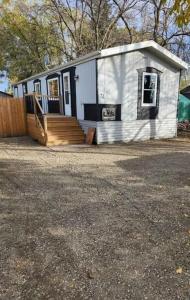 73 BARON BAY, Carberry, Manitoba R0K 0H0, Canada