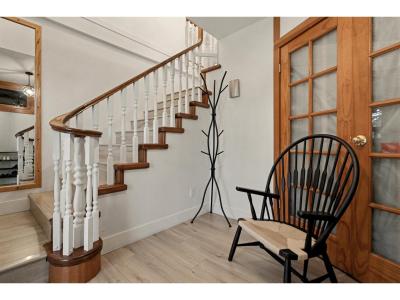 1112 STEVENS, White Rock, 不列颠哥伦比亚省 V4B 4X8, 加拿大