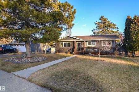 1157 77 STREET NW, Edmonton, Alberta T6K 3G4, Canada