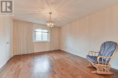 32 ADDINGTON SQUARE, Markham (unionville), Ontario L3R 7N1, Canadá