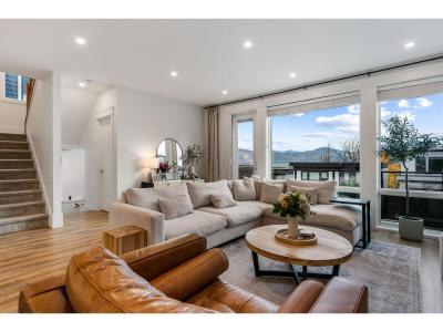 35935 TIMBERLANE, Abbotsford, British Columbia V3G 0H5, Canada