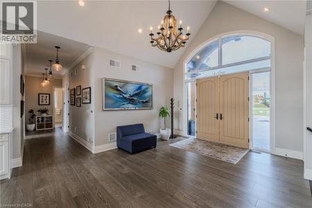 32 SUNNINGHILL DRIVE, Port Dover, オンタリオ N0A 1N6, カナダ