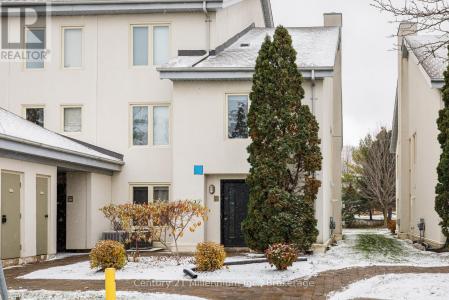 110 FAIRWAY COURT, Blue Mountains, Ontario L9Y 0P8, Canada