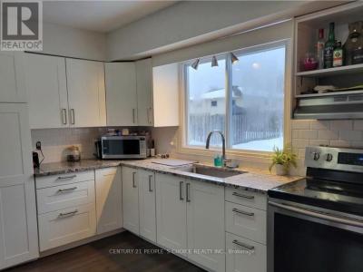 8166 PADDOCK TRAIL DRIVE, Niagara Falls (ascot), אונטריו L2H 1X3, קנדה 