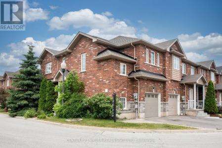 45 SEABREEZE CRESCENT, Hamilton (stoney Creek), Онтарио L8E 5C8, Канада
