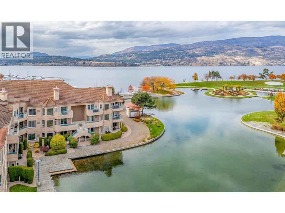 1320 WATER STREET, Kelowna, Colúmbia Britânica V1Y 9P3, Canadá