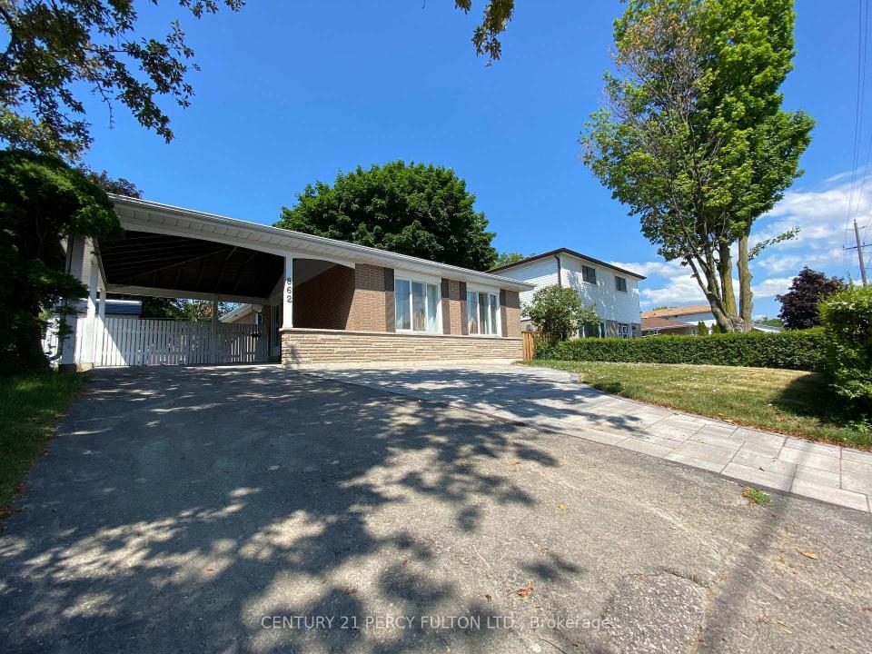 862 LIVERPOOL ROAD, Pickering, Ontario L1W 1S4, Kanada