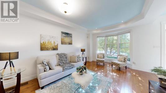 2244 NORFOLK DRIVE, Oakville (ro River Oaks), Ontario L6H 6H4, Kanada