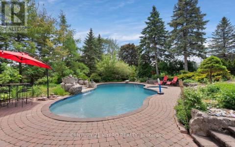 42 MCCAULEY DRIVE, Caledon, Ontario L7E 0B3, Canadá