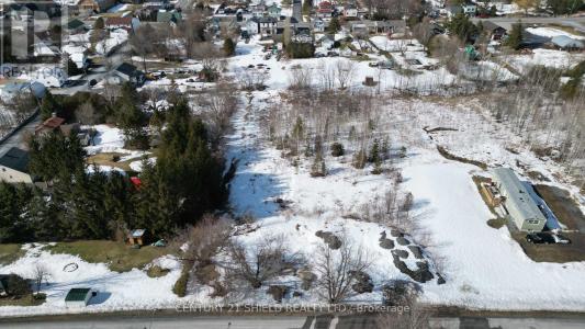 21963 SAUVE STREET, North Glengarry, 安大略省 K0B 1H0, 加拿大