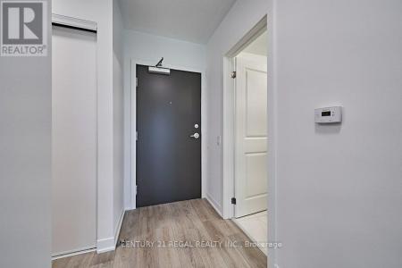 385 ARCTIC RED DRIVE, Oshawa (windfields), Ontario L1L 0W9, Canada