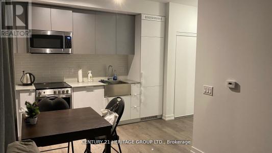 270 DUFFERIN STREET, Toronto (south Parkdale), 온타리오주 M6K 0H8, 캐나다