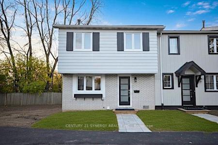 660 HOCHELAGA STREET, Overbrook - Castleheights And Area, Ontario K1K 2E9, Canada