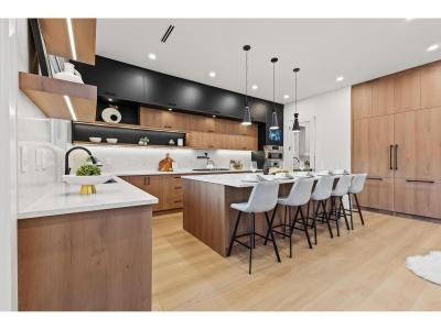 11642 94A AVENUE, Delta, 不列颠哥伦比亚省 V4C 3S3, 加拿大