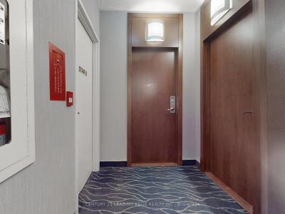 1121 BAY STREET, Toronto, Ontario M5S 3L9, Canada