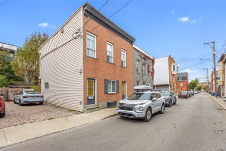 356 Rue Hermine, Québec (La Cité-Limoilou), Quebec G1K 1Z1, Canadá