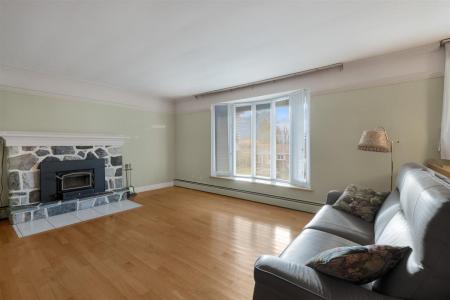 575 Rue Fortin, Sherbrooke (Fleurimont), Quebec J1E 2Z1, Canada