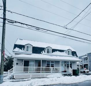 2180-2190  Rue St-Charles, Saint-Hyacinthe, 퀘벡주 J2T 1V4, 캐나다