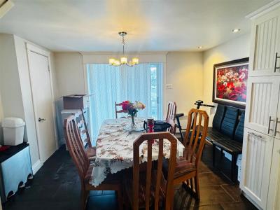 2180-2190  Rue St-Charles, Saint-Hyacinthe, 퀘벡주 J2T 1V4, 캐나다